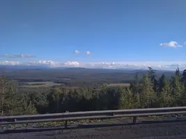 eBCkiedLzPA.webp