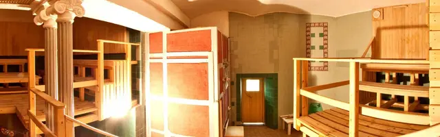 large_steam-room-1.webp