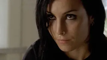 Noomi-Rapace.webp