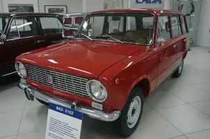 VAZ-2102_0630.webp