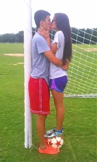 4a00b5aae076284b9c9e1082a0cab59b--soccer-relationship-goals-soccer-relationships.webp