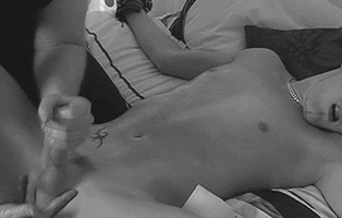 874_1000.gif