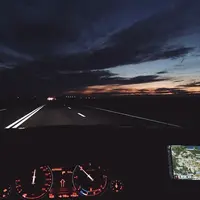 Rg0Y6Pozsug.webp