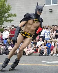 1350572137_batman-funny-costumes-6.webp