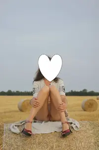 097-min.webp