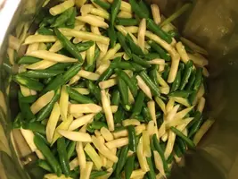 gree bean.webp gree bean.webp