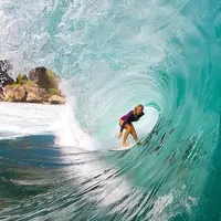 2f82b8de0083f888e1f9554079cd8a56--surf-session-bethany-hamilton.webp