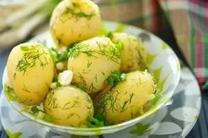 Food_Young_potatoes_with_herbs_088939_.webp