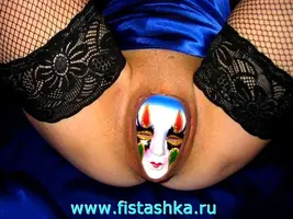 943163.webp