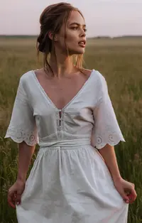 ryJzixhYRAI.webp