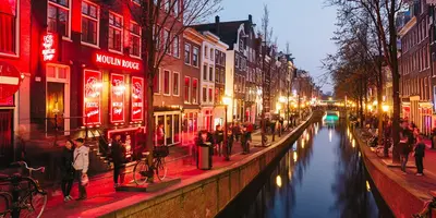 de-wallen-alley.webp