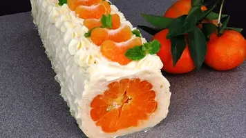 novogodniy-rulet-s-mandarinami-bez-muki.webp