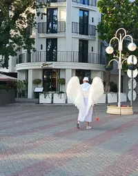 angel-1.webp