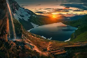 1200-04.webp