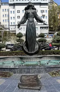 1745229125174.webp