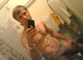210463893_huge.webp