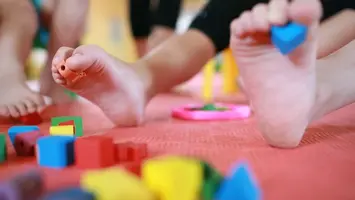 beeld_kinderfysiotherapie_768_433.webp