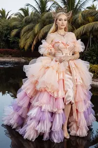 1029_072358_073.webp