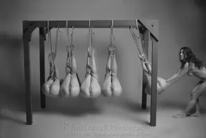 bdsmlr-129-S7aLzFFOCx1.webp