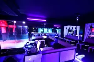 Dominikana-Santo-Domingo-strip-club-Golden-Legs-goldenlegsclub.com-2.webp