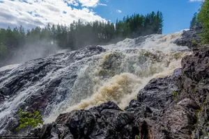 girvas_vulkan_i_vodopad_18.webp
